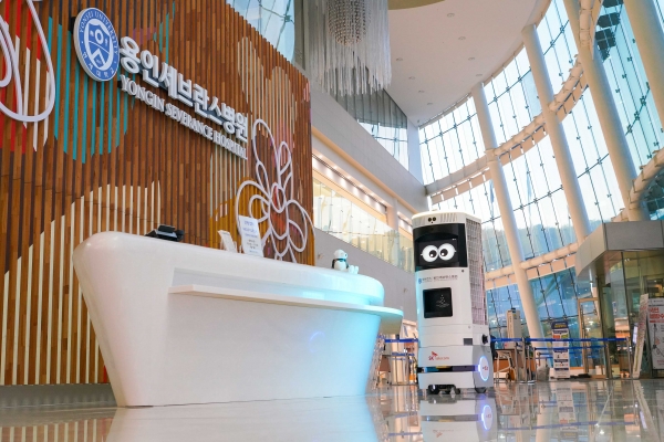 SK텔레콤, 용인세브란스병원과 함께 5G 복합방역로봇 솔루션 세계최초 상용화