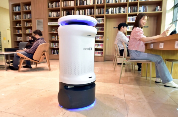 KT에스테이트, 기업형 임대주택 최초 AI방역로봇 도입