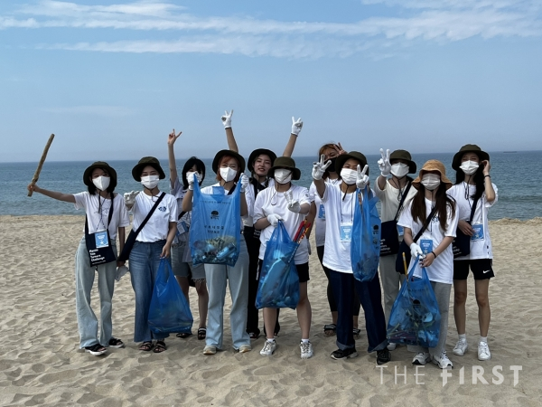 LG생활건강, 청년 기후 환경 활동가 100여명과 바다 쓰레기 정화 캠페인 진행