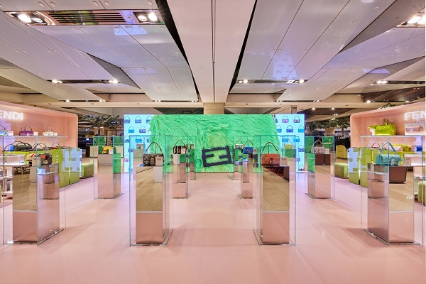 펜디(FENDI), 현대백화점 압구정본점에 바게트 25주년 기념 컬렉션 팝업 오픈