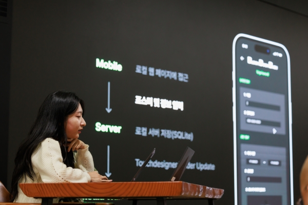 김인영(사진) 작가는 “아트콜라이더랩은 협업에 최적화된 환경”이라고 설명했다. 