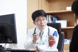 [Health& Dr.]   국제성모병원 문성진 교수, 요독성 가려움증 유발물질 발견