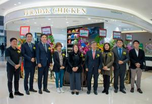 푸라닭 치킨, 홍콩 1호 정관오점 오픈
