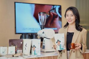LG유플러스, ‘틈byU+’서 스페셜티 커피 브랜드 ‘커피 리브레’ 팝업 전시 개최